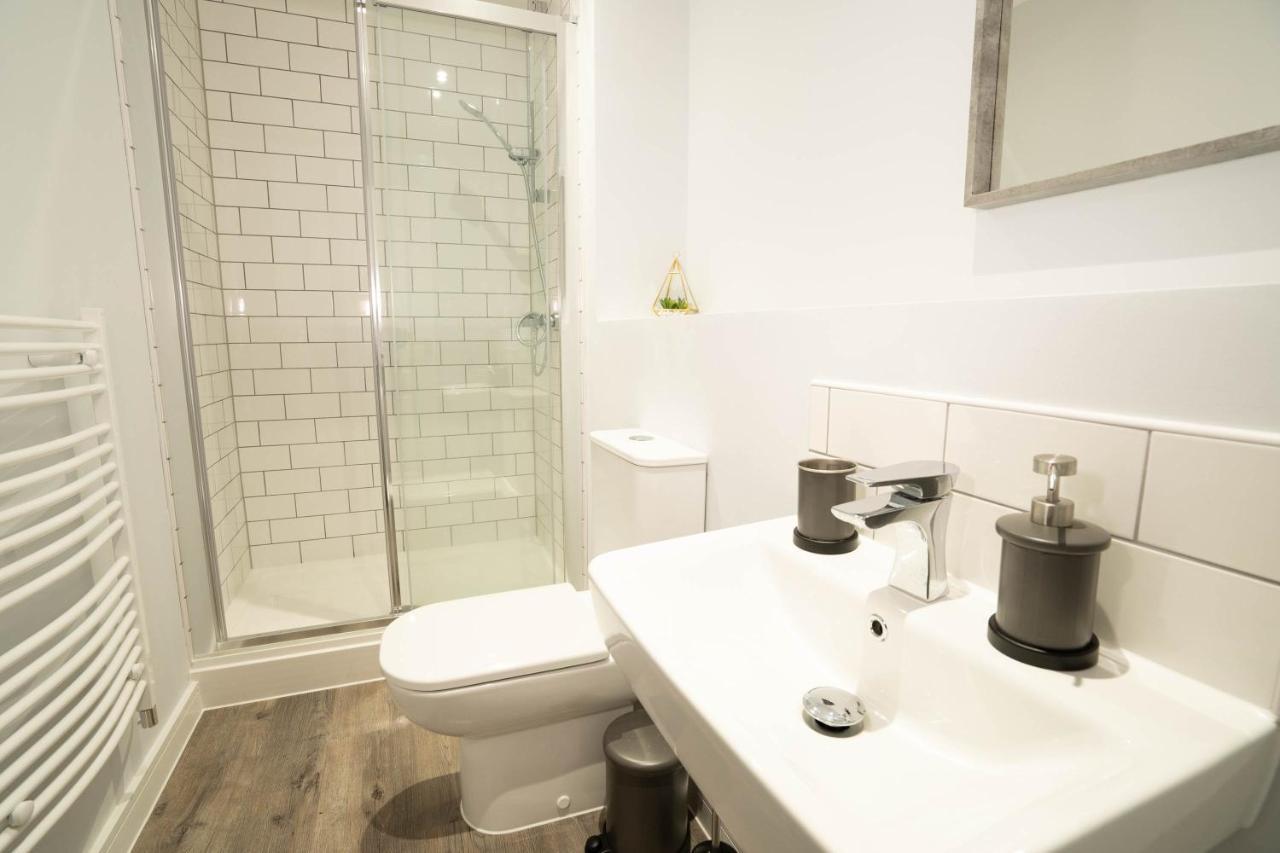 Deluxe Stay - Skyline Vistas & Top Amenities Birmingham Extérieur photo