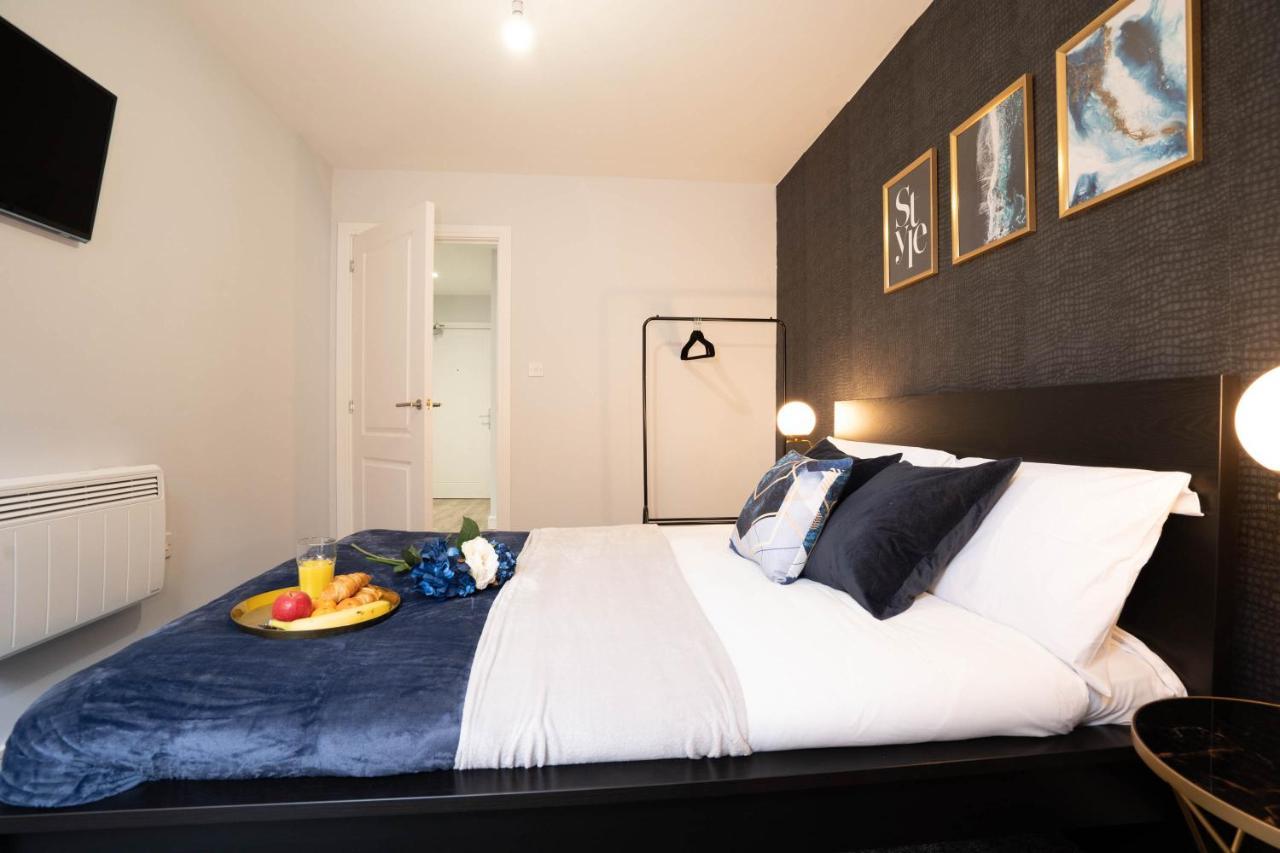 Deluxe Stay - Skyline Vistas & Top Amenities Birmingham Extérieur photo