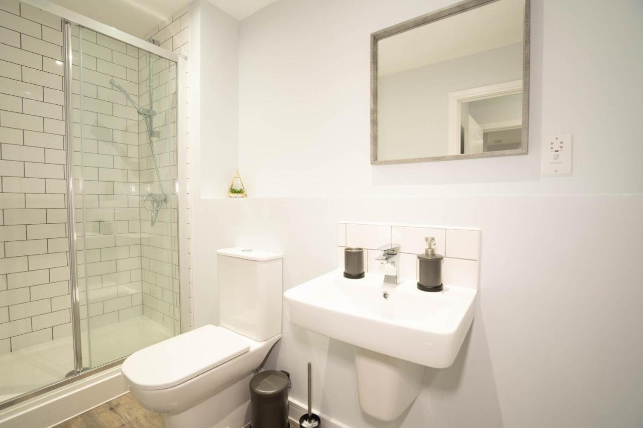 Deluxe Stay - Skyline Vistas & Top Amenities Birmingham Extérieur photo